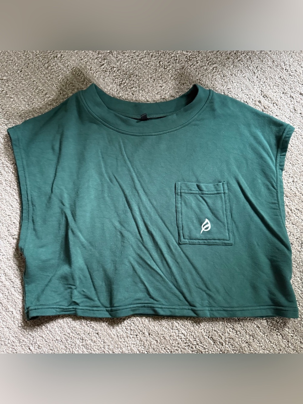 P’tula Relaxed Cropped Muscle Tee - Dark Green